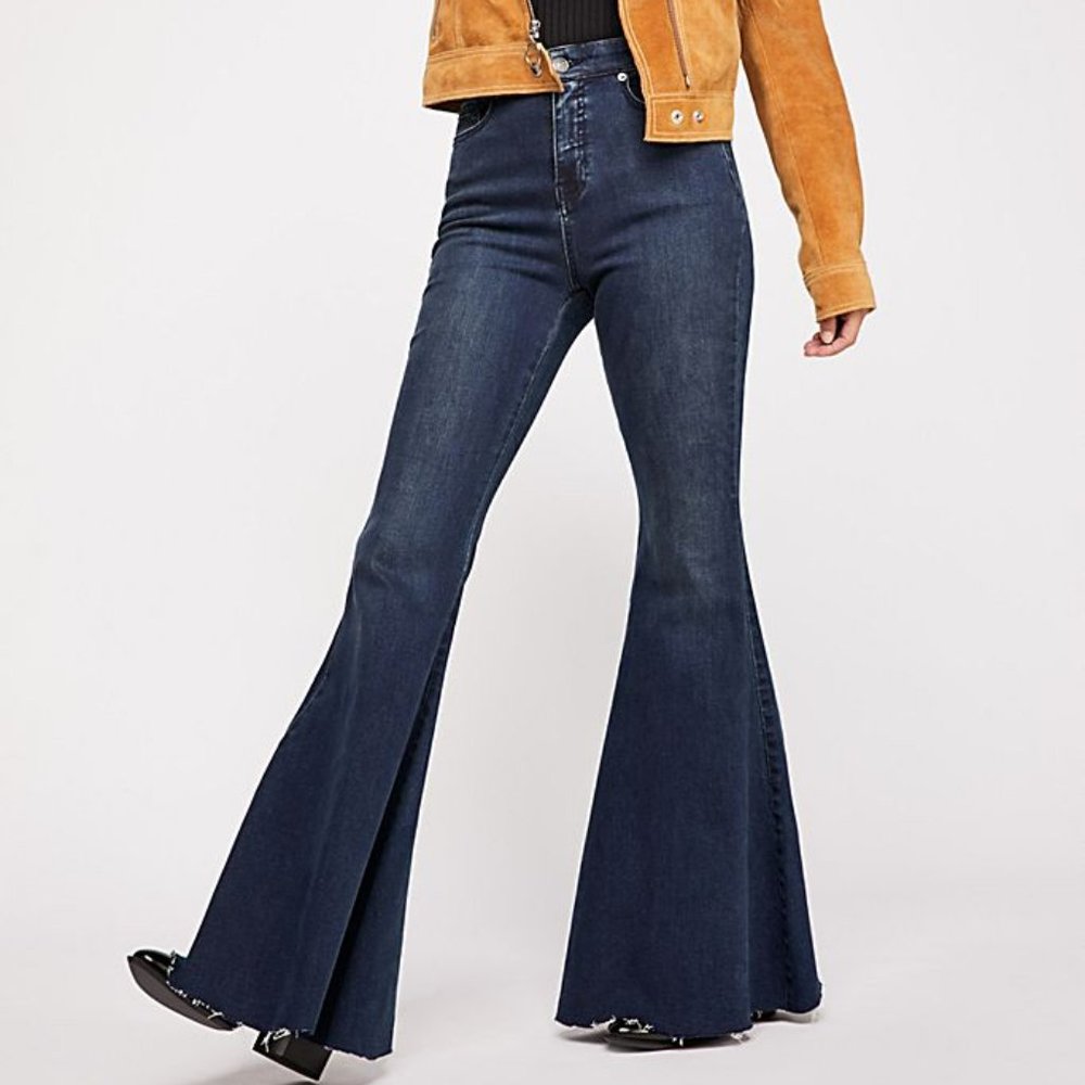 CRVY Super High-Rise Lace-Up Flare Jeans